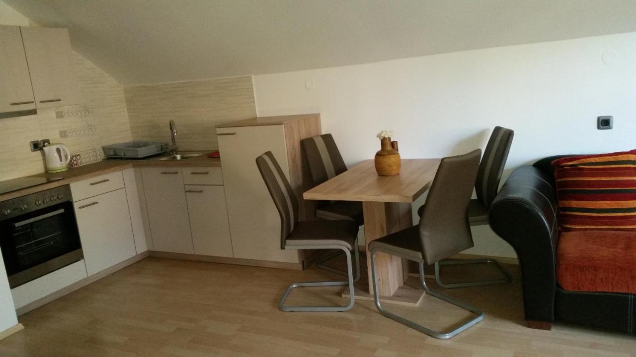 Апартаменты Apartma Jezerci Блед Экстерьер фото