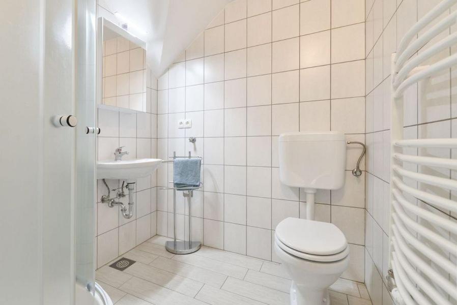 Апартаменты Apartma Jezerci Блед Номер фото